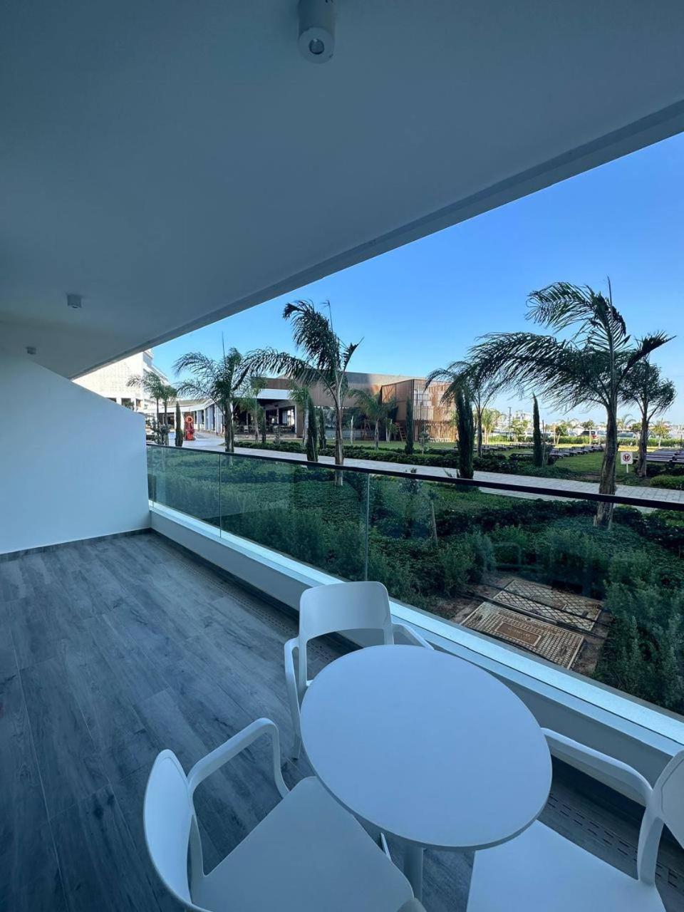 Big Lux 1bdr Grand Sapphire Apartman